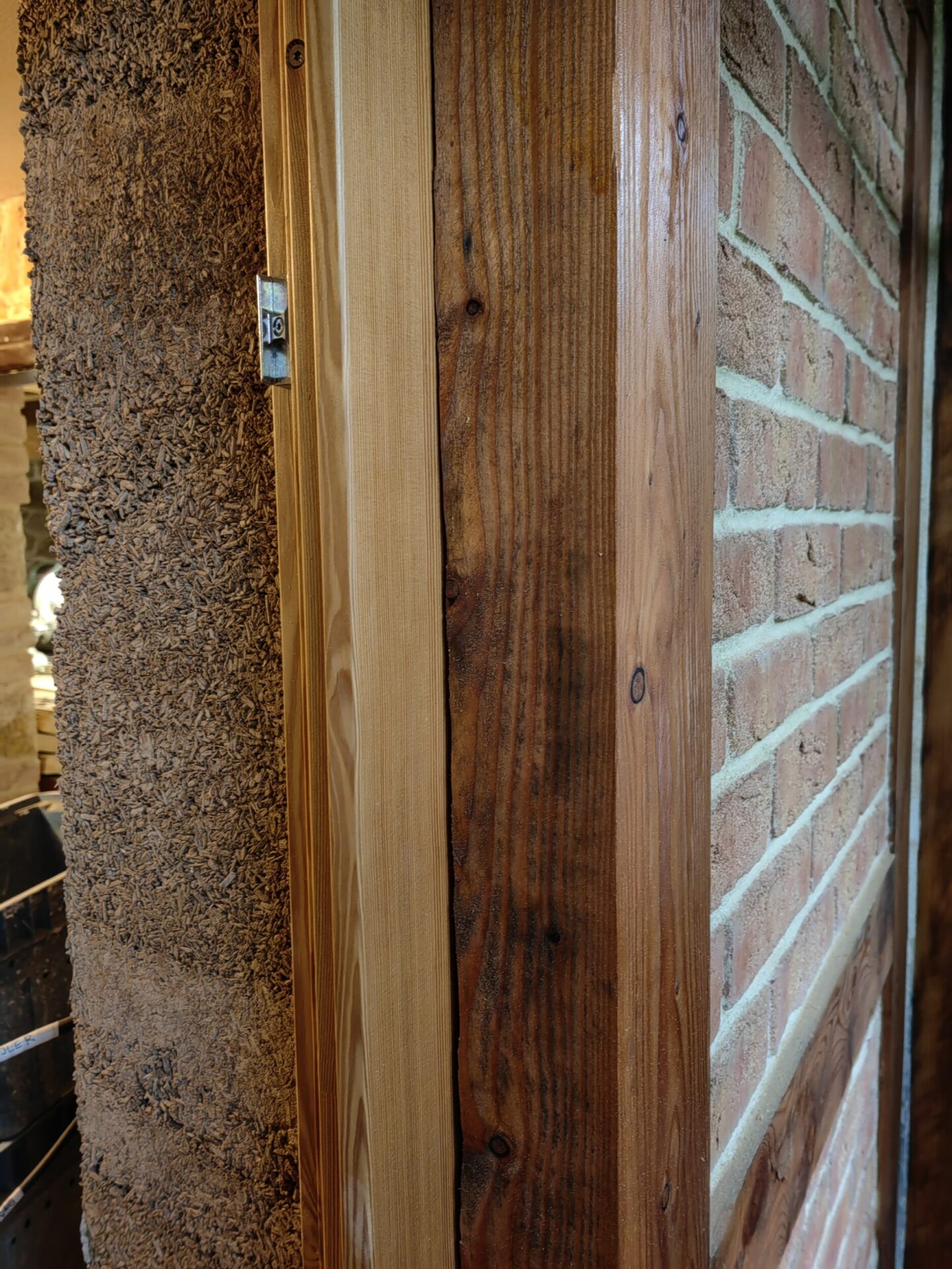 Netradiční materiály ve stavebnictví: Stavební materiály na bázi konopí 8 Konopny dum Marenice 1